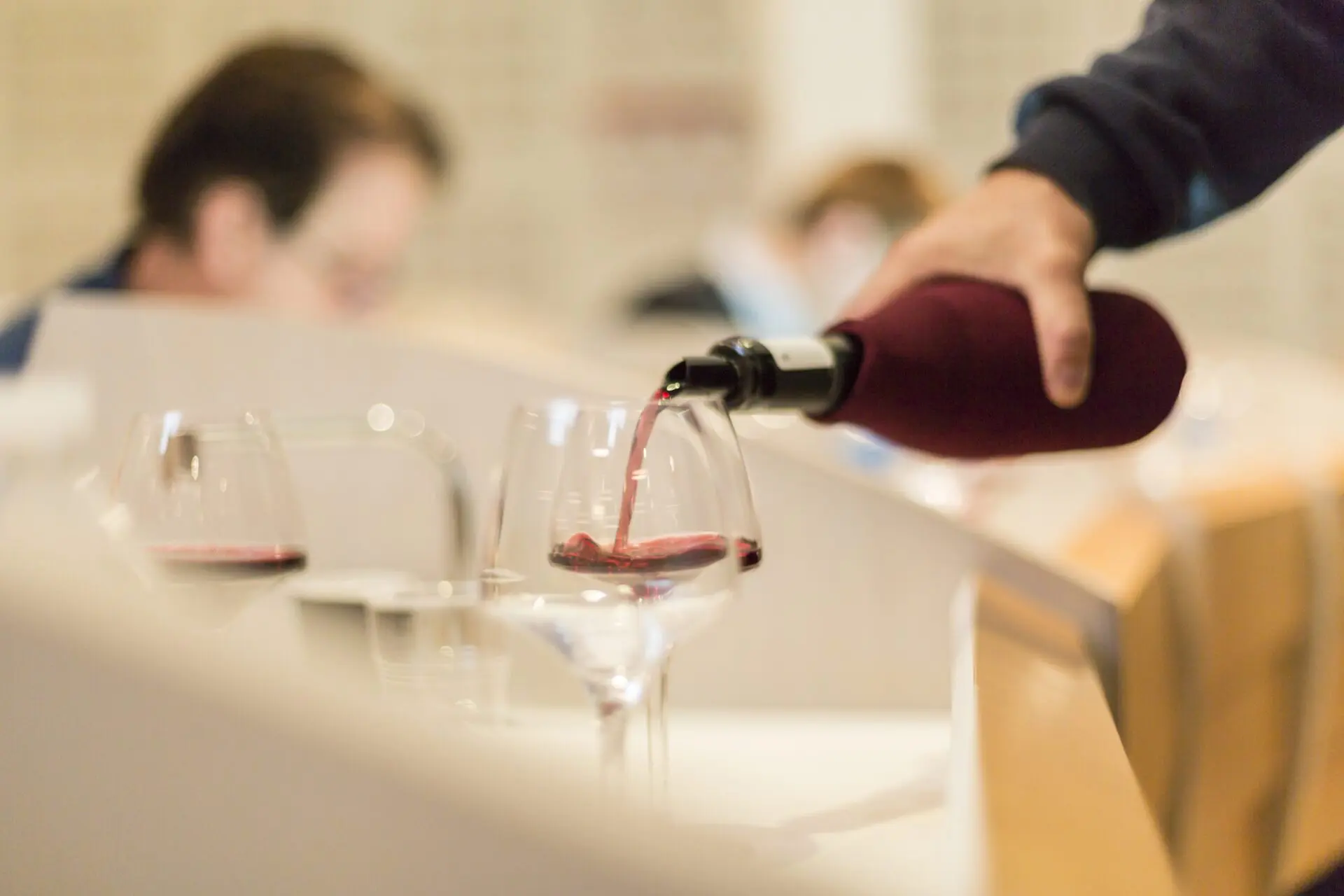 Salle de degustation avec Jean-Pierre Renard