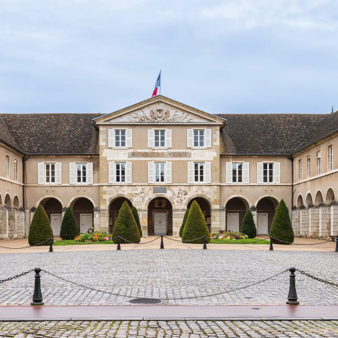 Halles de Beaune - Ventes aux enchères hospices de Beaune 2025